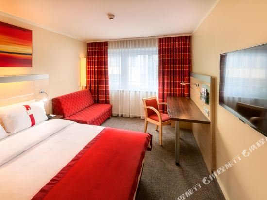 Фото Premier Inn Stuttgart Airport