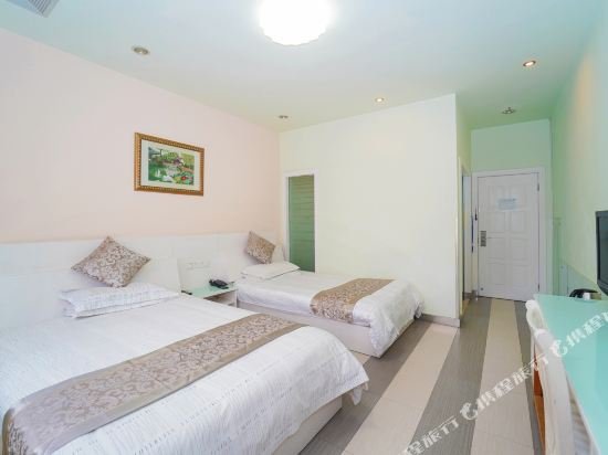 Фото Shanghai Blue House Business Hotel