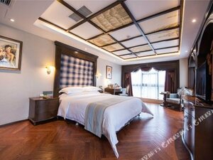 Гостиница River Four Seasons Hotel