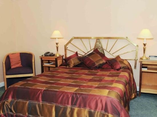 Фото Montagu Country Hotel