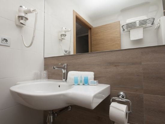 Фото Hotel Perla