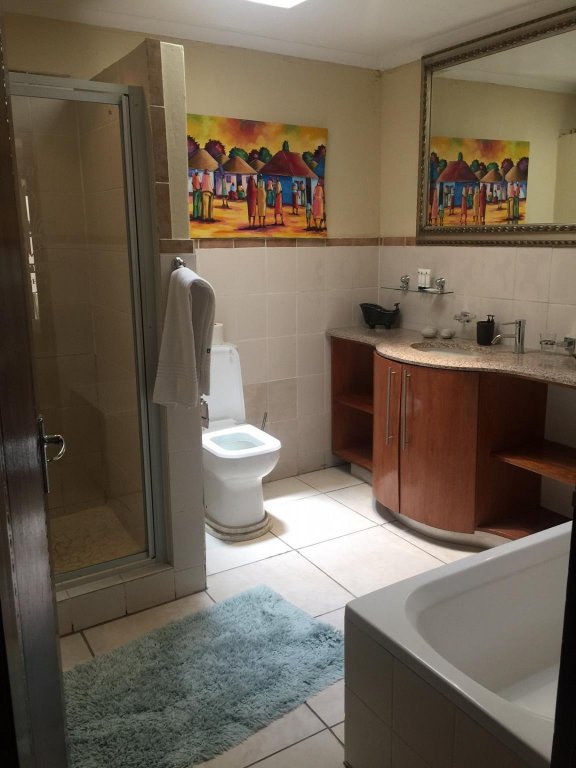 Фото Elizabeth Manor