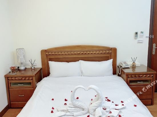 Фото Mucha Hotel