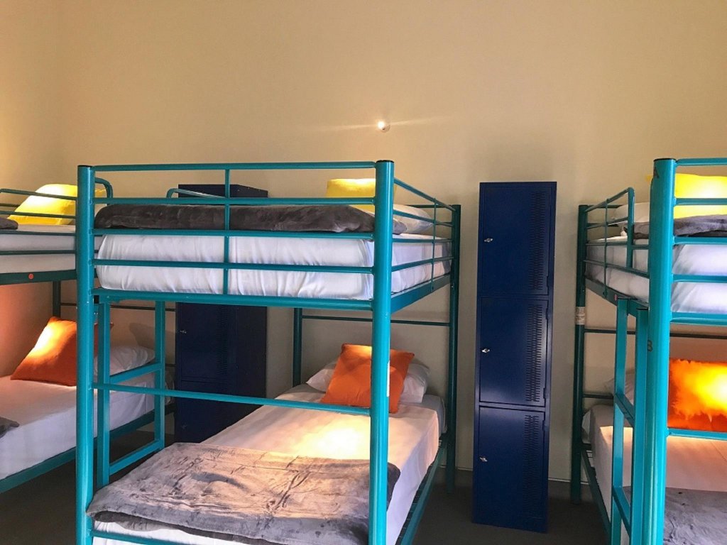 Фото Breeze Lodge - Hostel