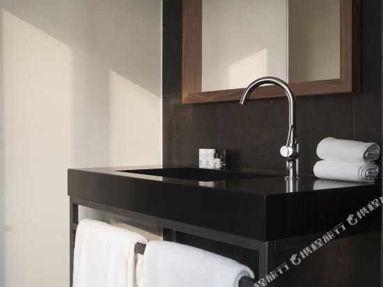 Фото Dear Hotel Madrid