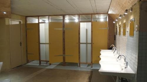 Фото La Maison Rouge - Backpacker Hostel