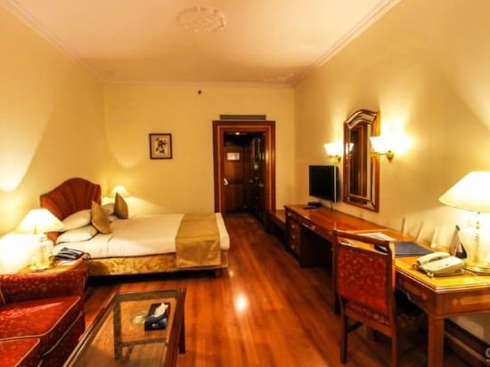 Фото The Capitol Hotel