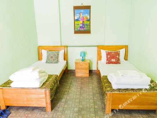 Фото Chengdu Mrs Panda Hostel