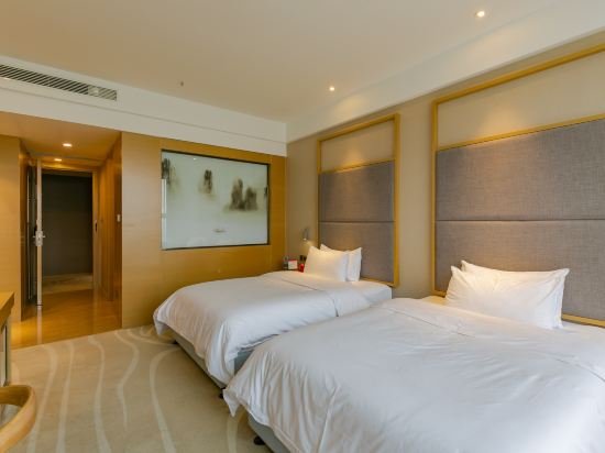 Фото Jingtang Ramada Encore Hotel