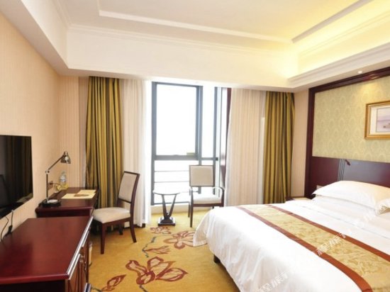 Фото Vienna Hotel Jinan Liancheng Square Branch