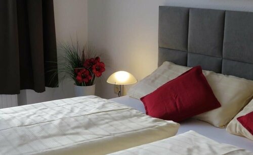 Гостиница Hotel-Restaurant Saarblick в Сааре