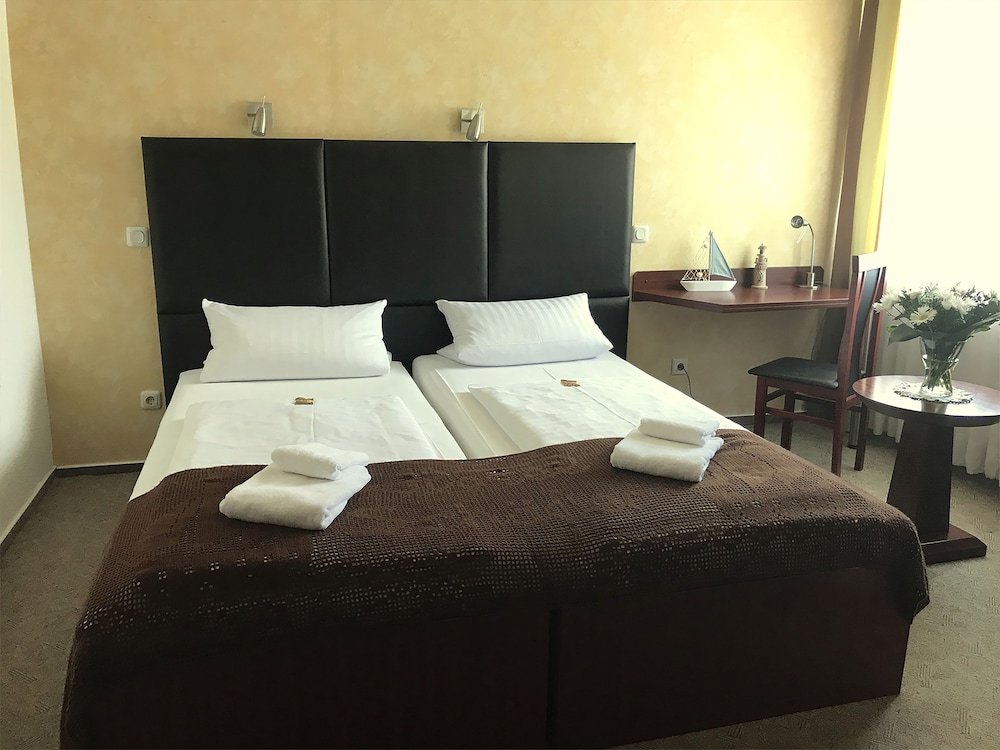 Фото Hotel Schäfer