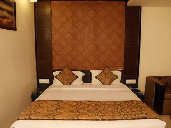 Фото Hotel Galaxy
