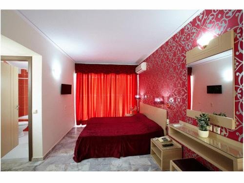 Фото Theo Beach Hotel Apartments