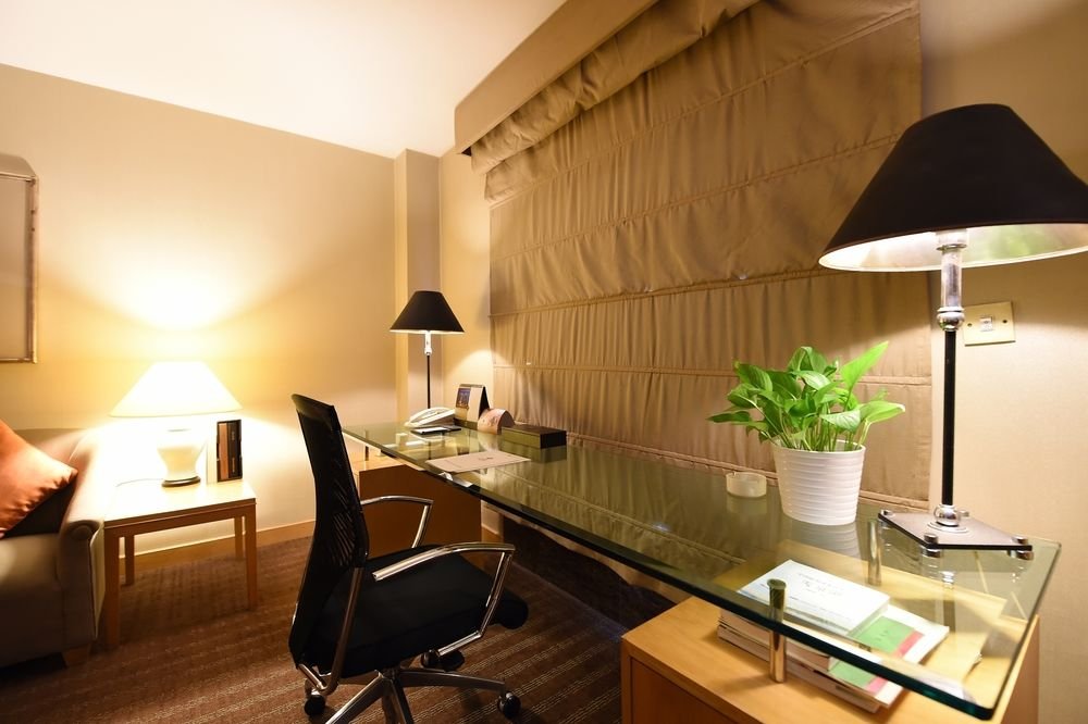 Фото Jinling Hotel Nanjing