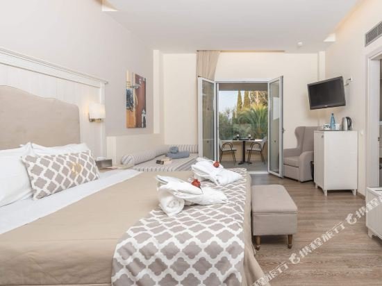 Фото Art Hotel Debono