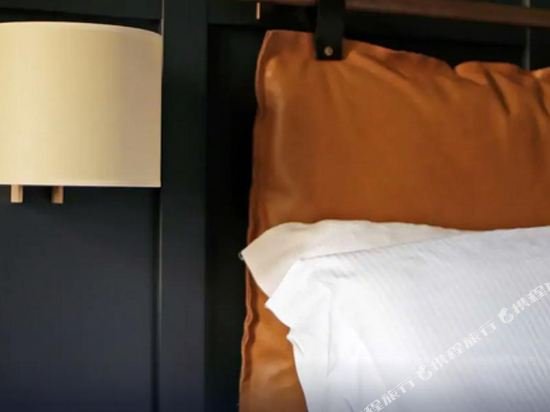 Фото Club House Hotel