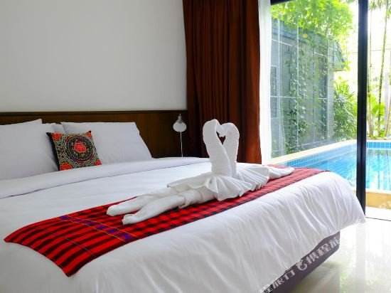 Фото The Umbrella House