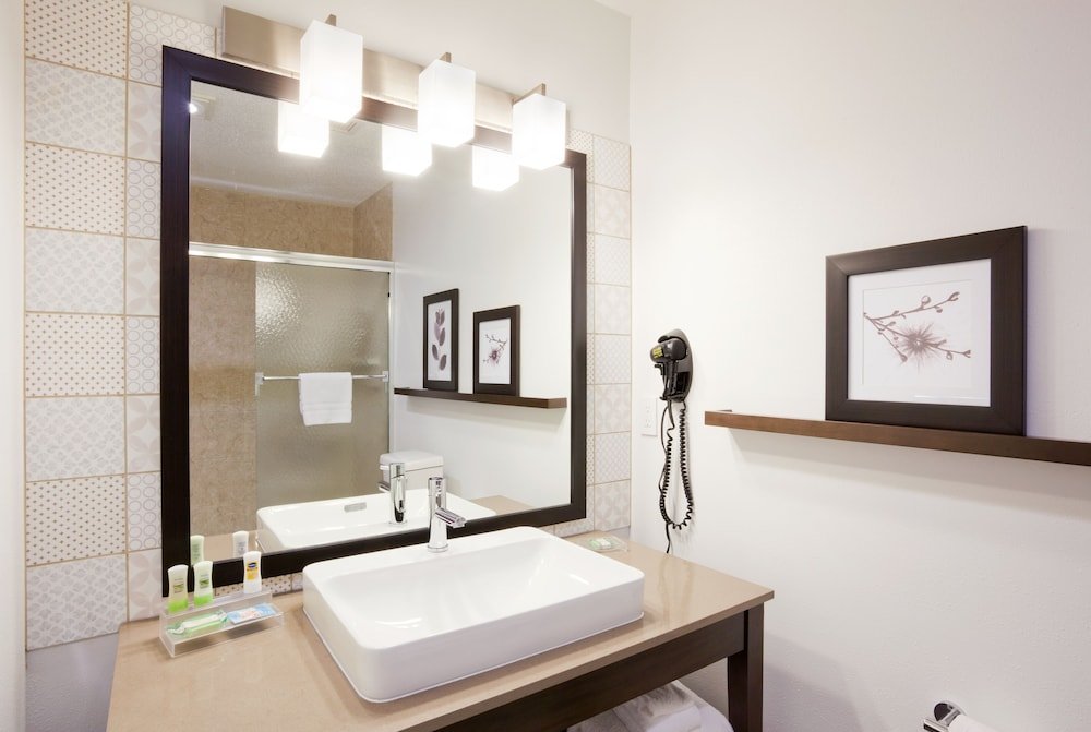 Фото Country Inn & Suites by Radisson, Mason City, Ia