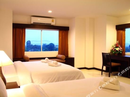 Фото The White Pearl Hotel