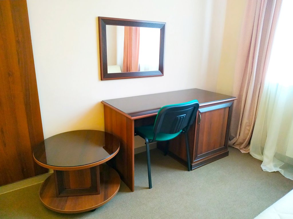 Фото Янтарь