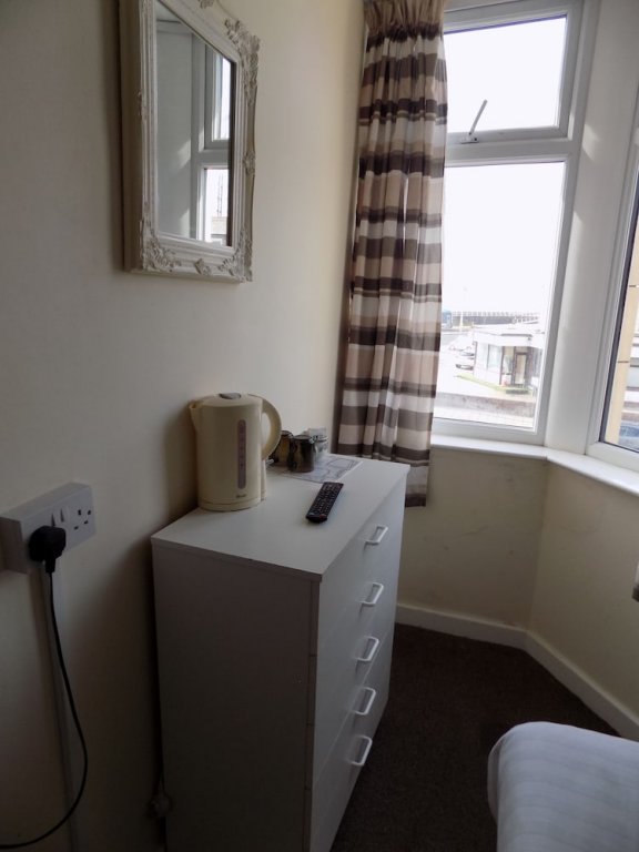 Фото Pleasure Hotel by the Beach