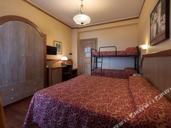 Фото Hotel Promenade