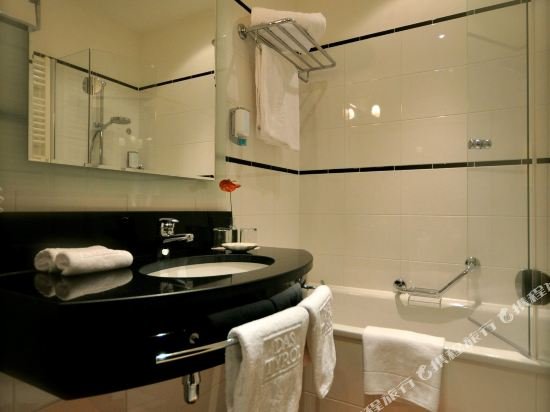 Фото Boutiquehotel Das Tyrol