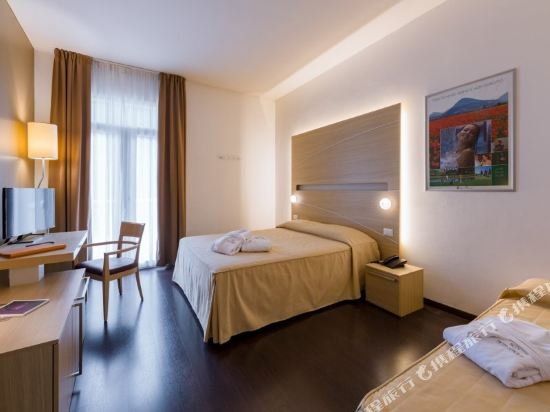 Фото Hotel Mioni Royal San