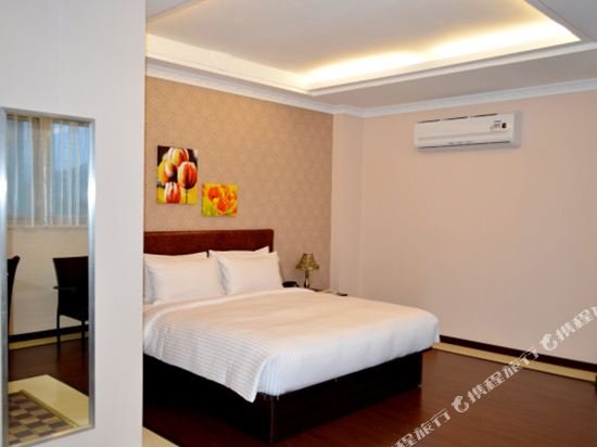 Фото Grand Hoyah Hotel