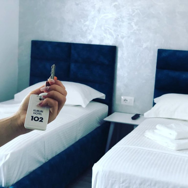 Фото Hotel Kuburi