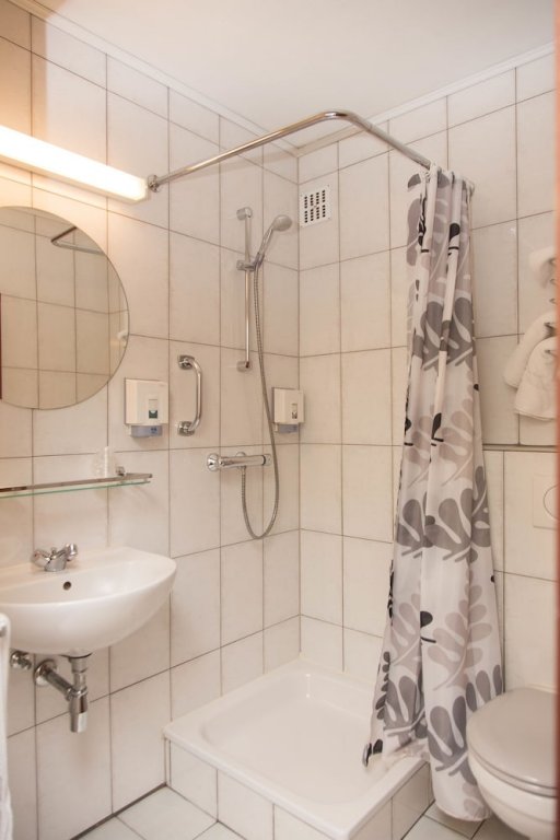 Фото Hotel Bristol International