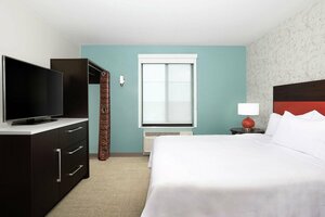 Home2 Suites by Hilton Long Island Brookhaven, Ny