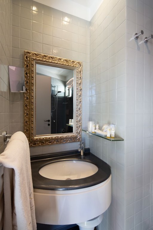 Фото Best Western Maison B