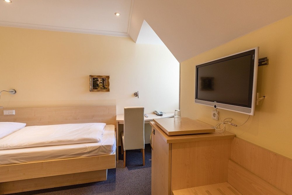 Фото Hotel Uhland