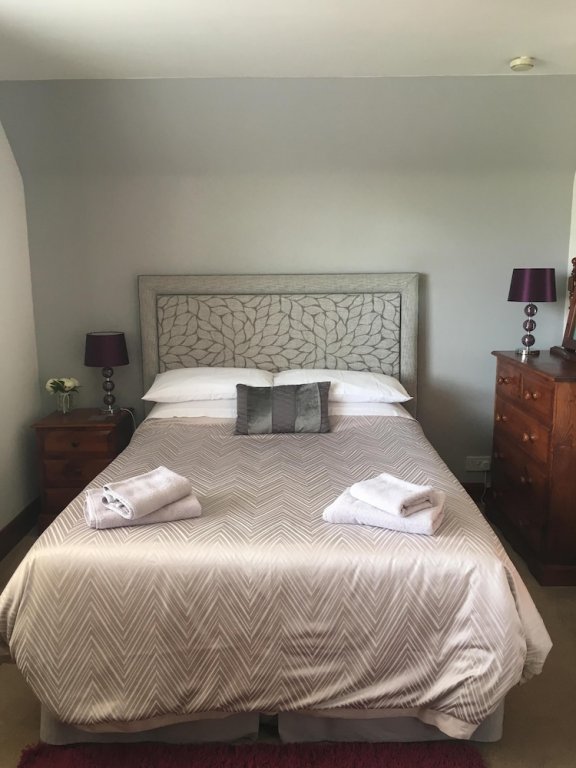 Фото Coralinn Bed & Breakfast