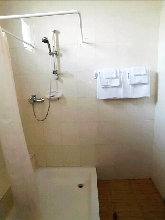 Фото World House Gisozi Hotel