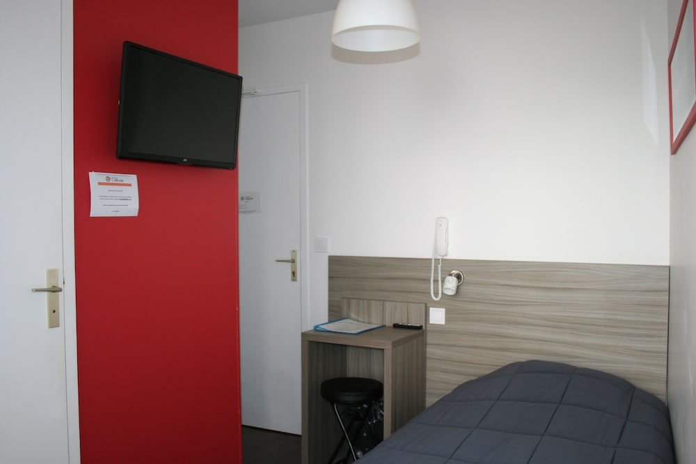 Фото Hôtel Le Relais