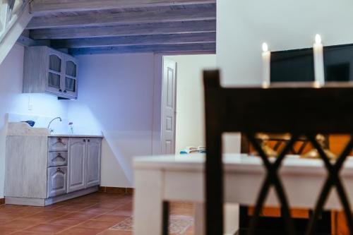 Фото Day One Fira Mansion