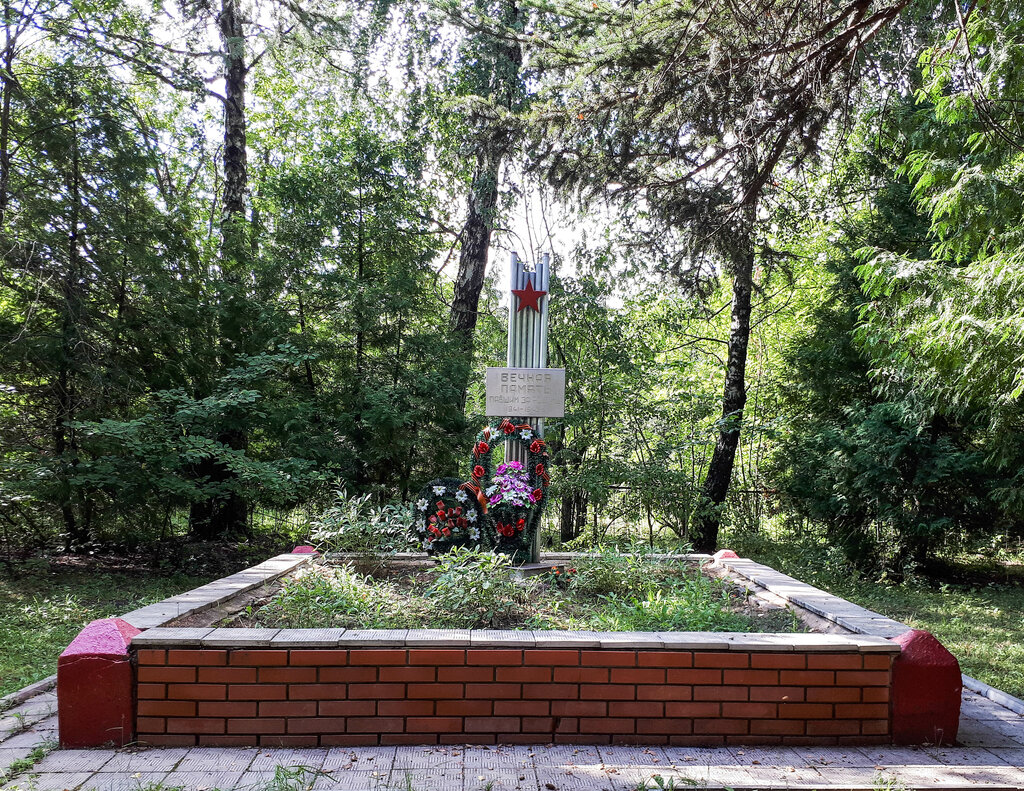 Monument, memorial Братская могила воинов, павших в Великой Отечественной войне, Tula Oblast, photo