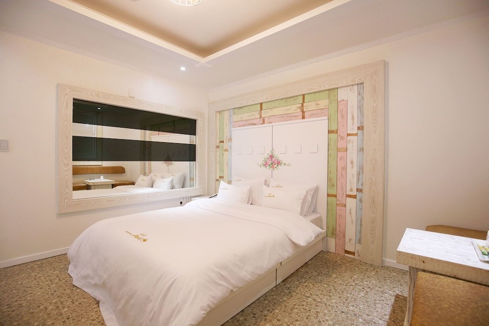 Фото Chungnam Garyong Soul Motel and Pension