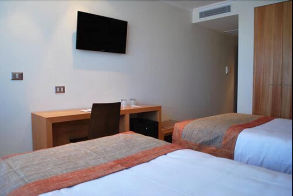 Фото 17404118573