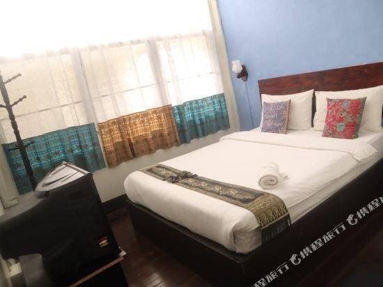 Фото Thaweesuk Hotel