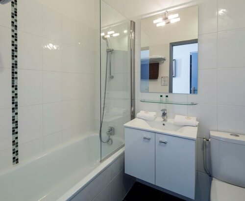 Гостиница Hotel Arvor - O'Lodges by Arvor в Динане