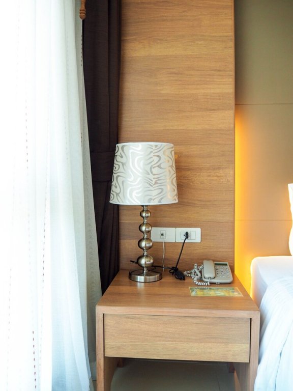 Фото Crystal Palace Hotel Pattaya