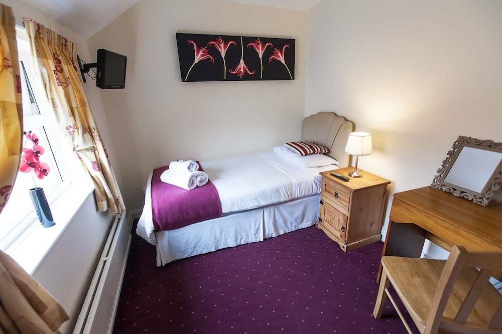 Фото Chester Court Hotel