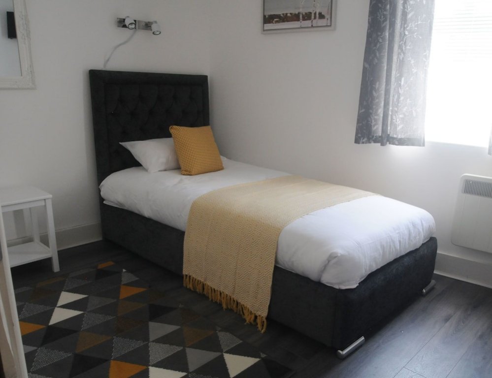 Фото Bexley Village Hotel