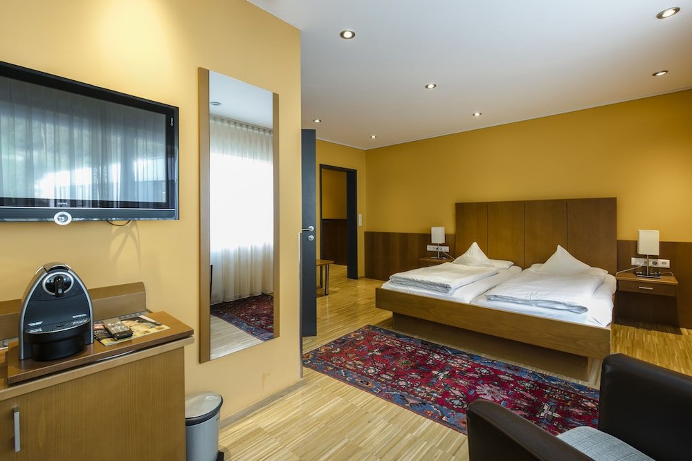 Фото Montfort - das Hotel