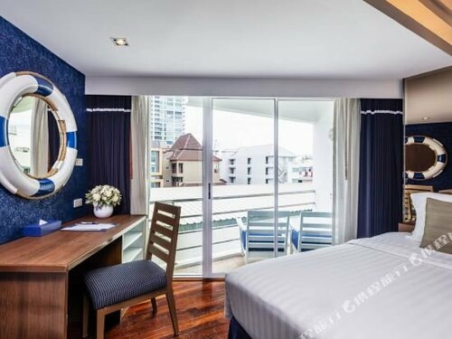 Гостиница A-One Pattaya Beach Resort в Паттайе