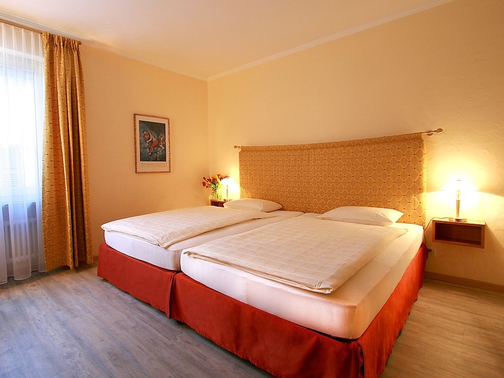 Фото Hotel Garni Golf